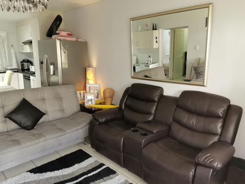 2 Bedroom Property for Sale in Island View Western Cape